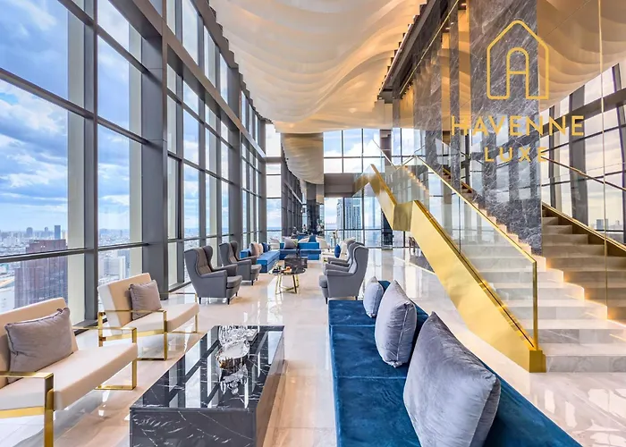 Luxury Downtown 2br 2ba Sky Pool Gym 5min Walk To Siam Paragon Bangkok