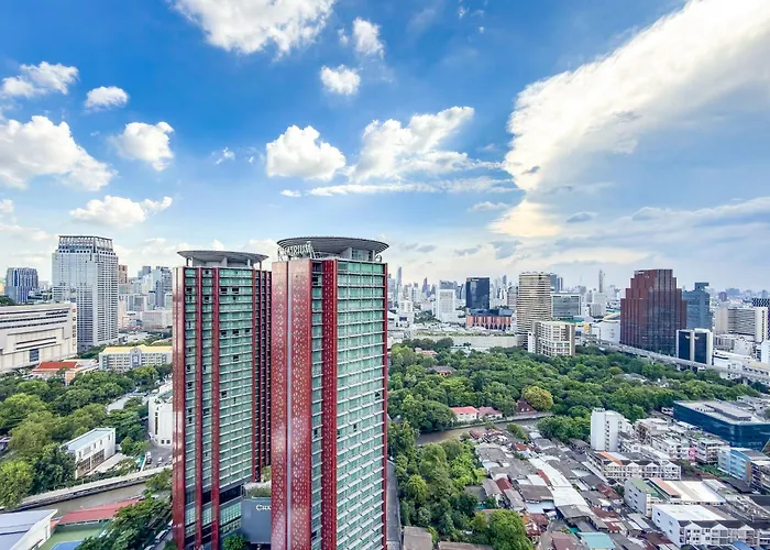 Luxury Downtown 2br 2ba Sky Pool Gym 5min Walk To Siam Paragon Bangkok
