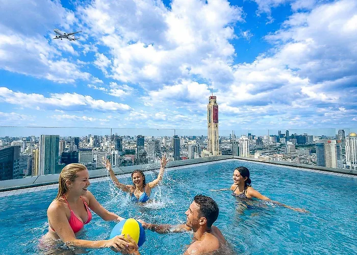 Apartment Luxury Downtown 2br 2ba Sky Pool Gym 5min Walk To Siam Paragon